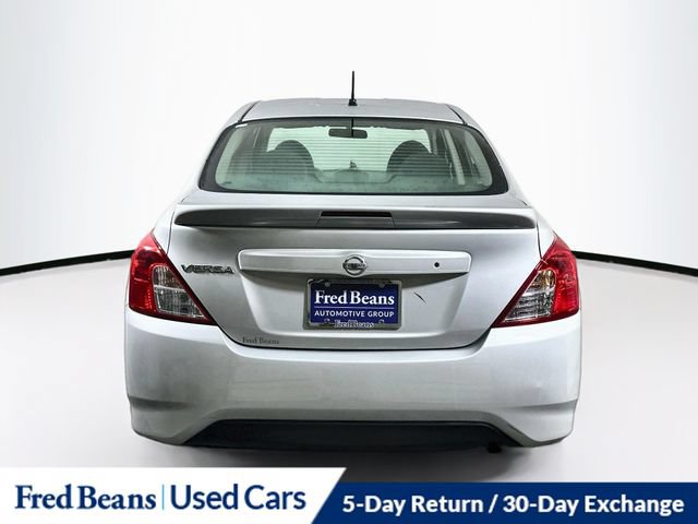Used 2016 Nissan Versa S Plus FWD image 7