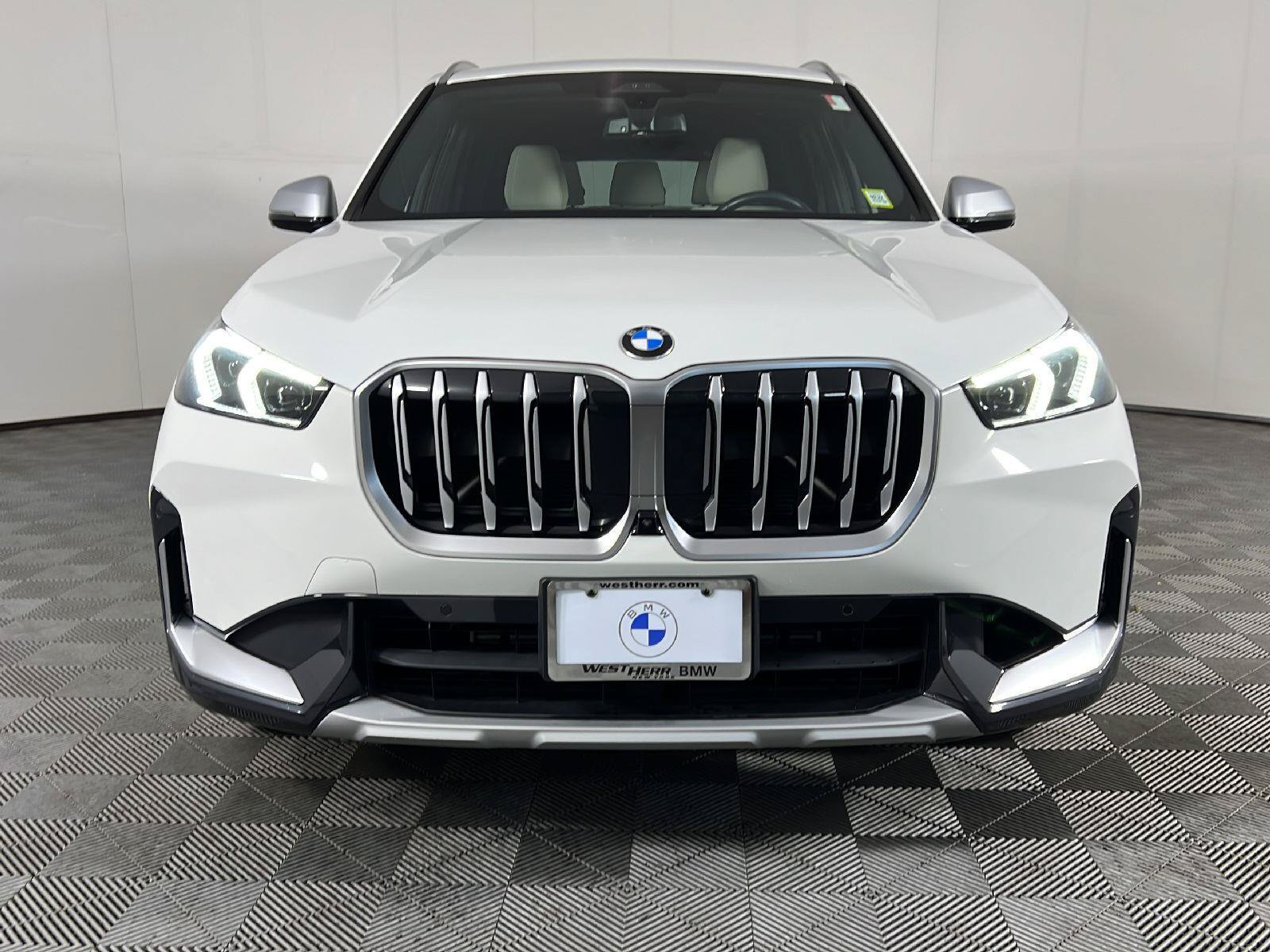Used 2023 BMW X1 xDrive28i w/ Premium Package AWD/4WD image 33