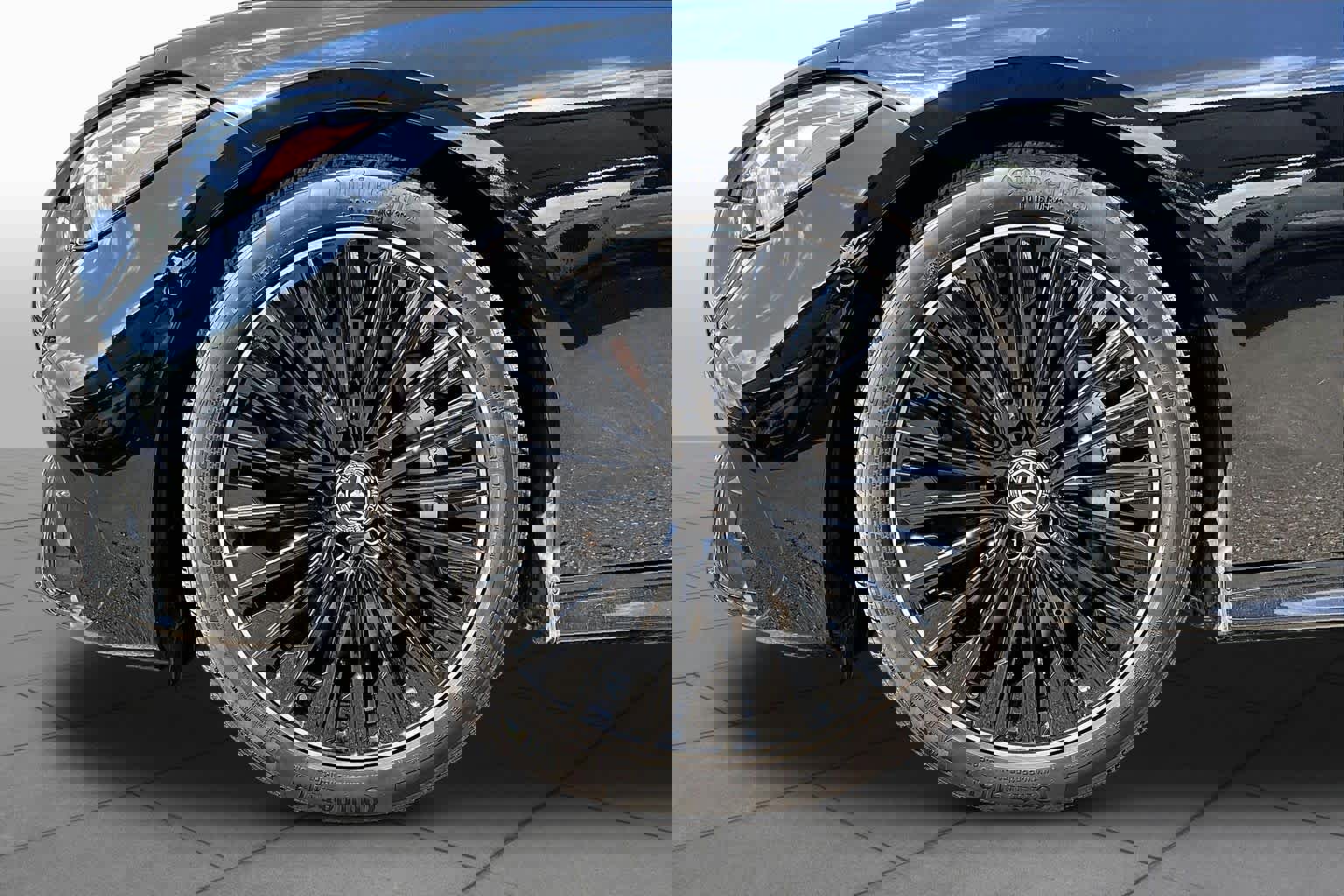 Certified 2025 Mercedes-Benz CLE 450 4MATIC Coupe image 11