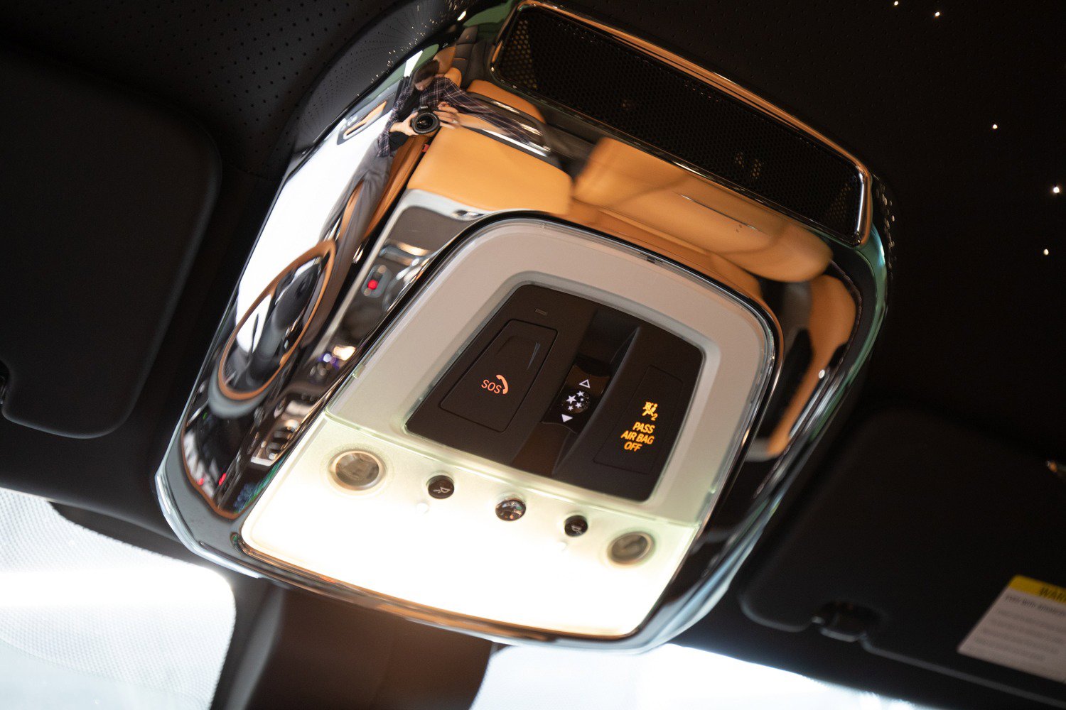 Used 2018 Rolls-Royce Wraith RWD image 23