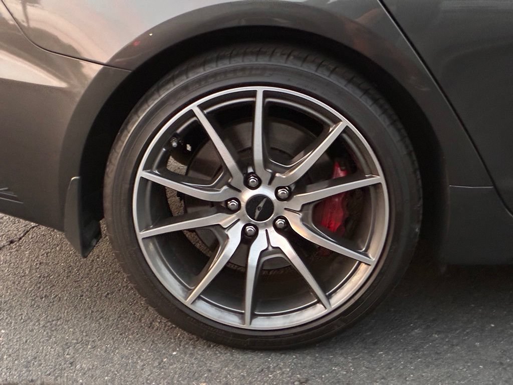 Used 2025 Genesis G70 2.5T AWD/4WD image 47