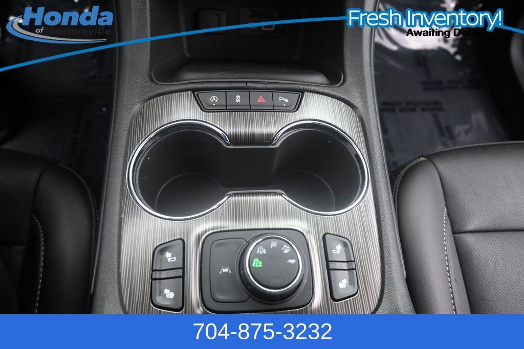 Used 2023 GMC Acadia SLT w/ Trailering Package AWD/4WD image 29