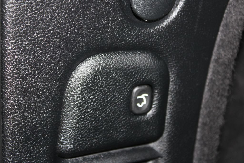 Used 2025 Dodge Durango GT AWD/4WD image 27