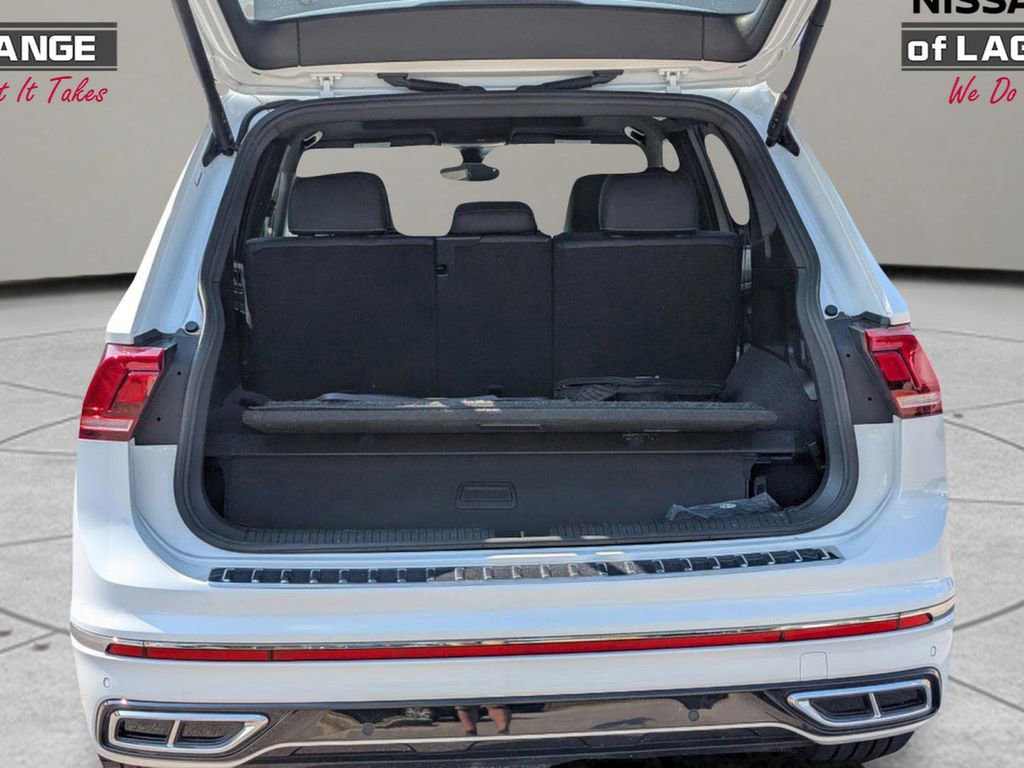 Used 2022 Volkswagen Tiguan SEL R-Line image 26