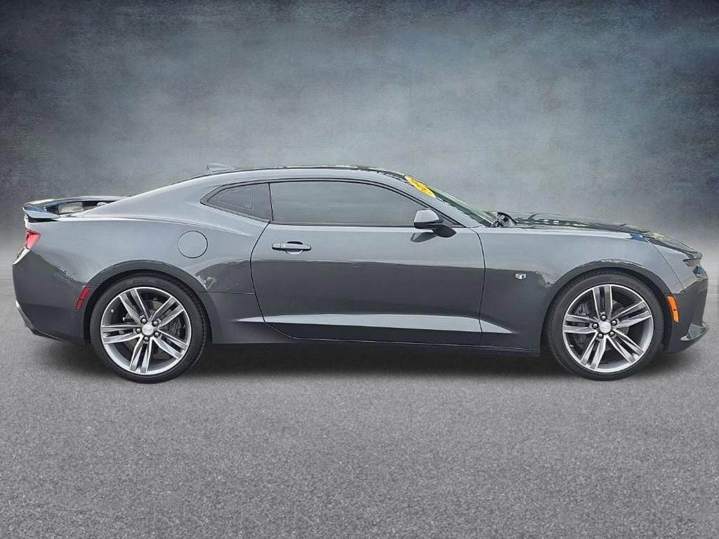 Used 2016 Chevrolet Camaro SS RWD image 9