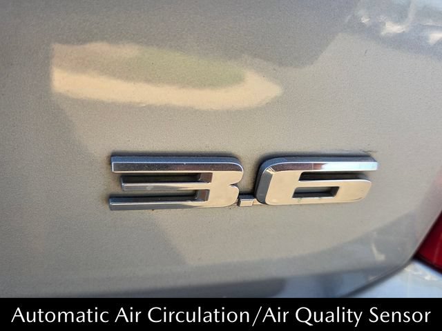 Used 2013 Cadillac SRX Performance FWD image 14