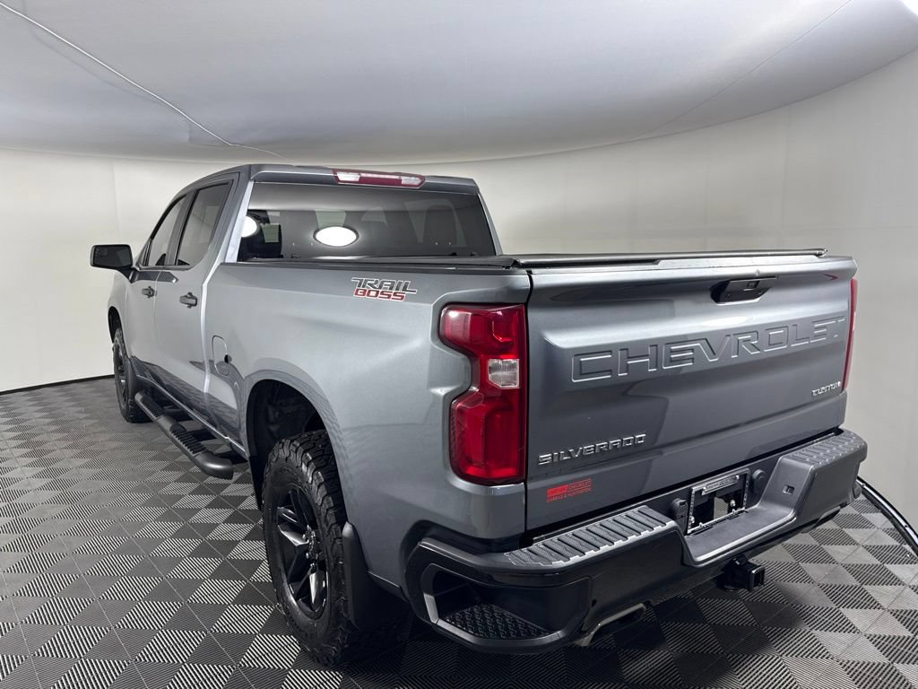 Used 2019 Chevrolet Silverado 1500 Custom Trail Boss w/ Custom Convenience Package AWD/4WD image 3