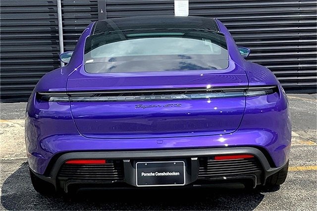 New 2025 Porsche Taycan GTS image 9