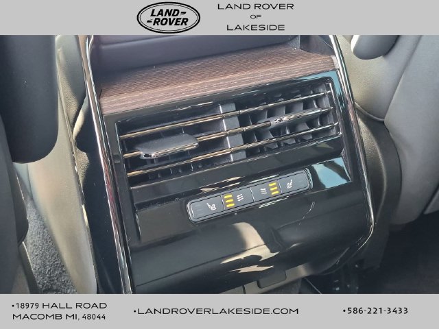 Used 2023 Land Rover Range Rover Sport SE AWD/4WD image 13
