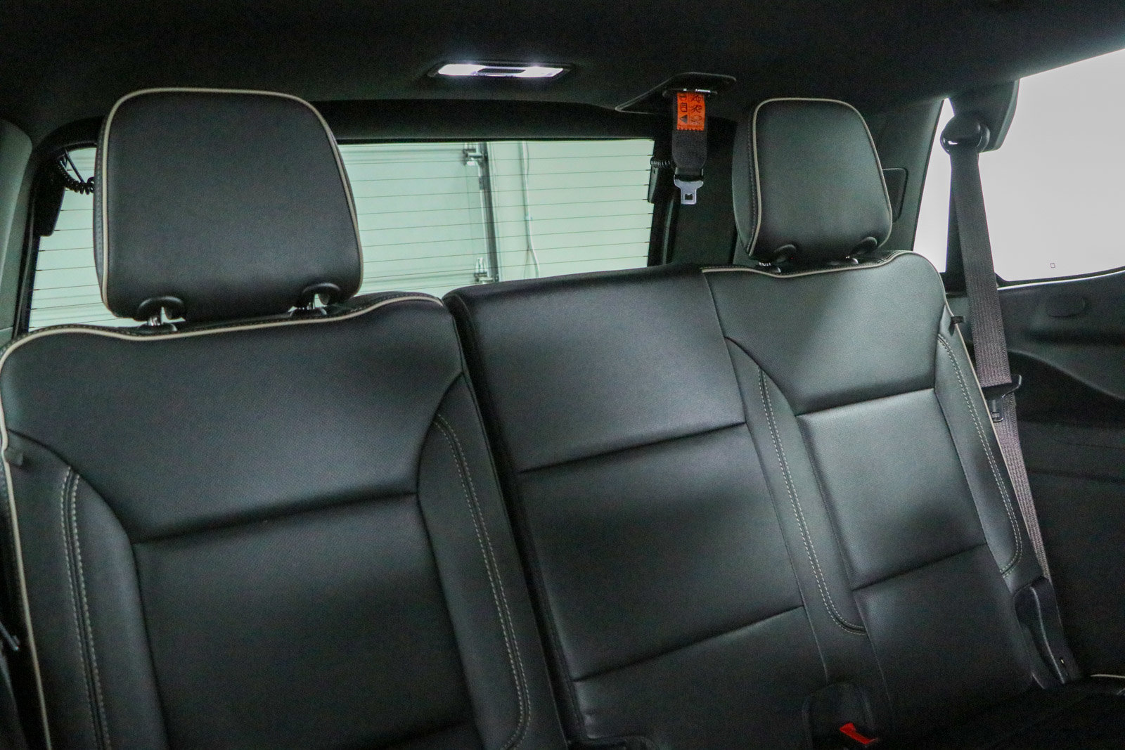 Used 2021 Chevrolet Tahoe Premier AWD/4WD image 32