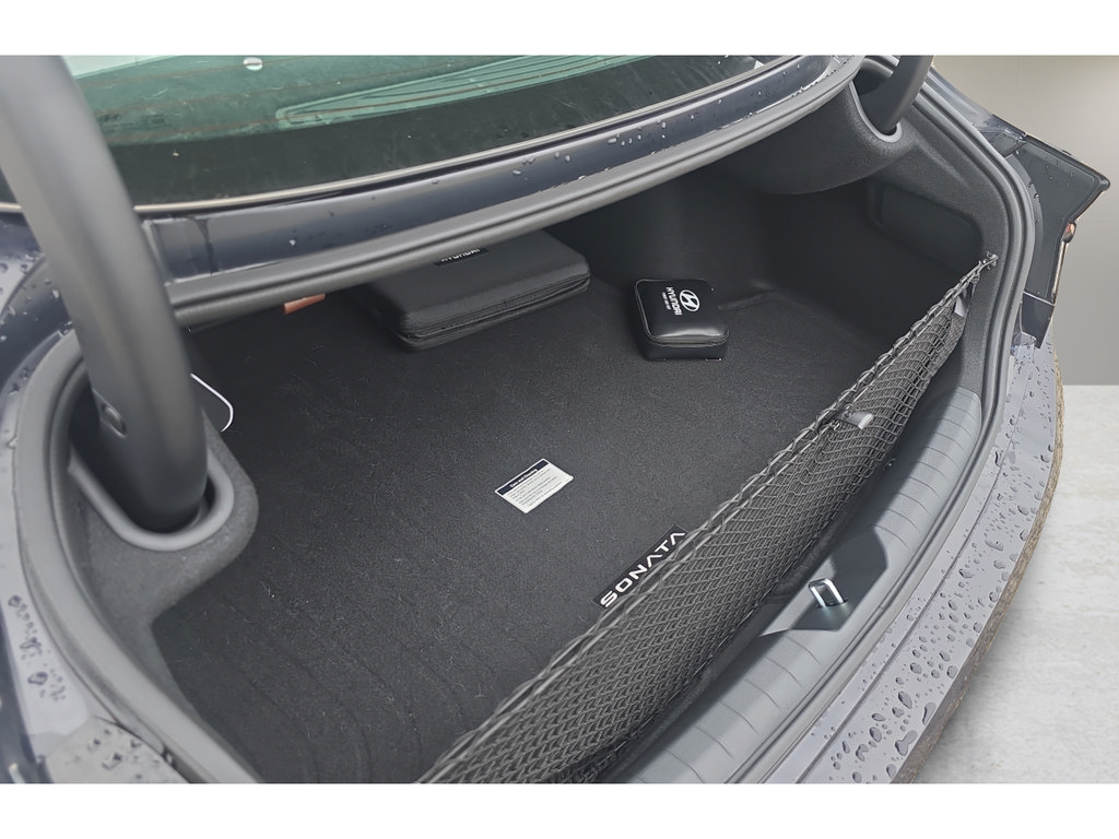 Used 2025 Hyundai Sonata SEL FWD image 8