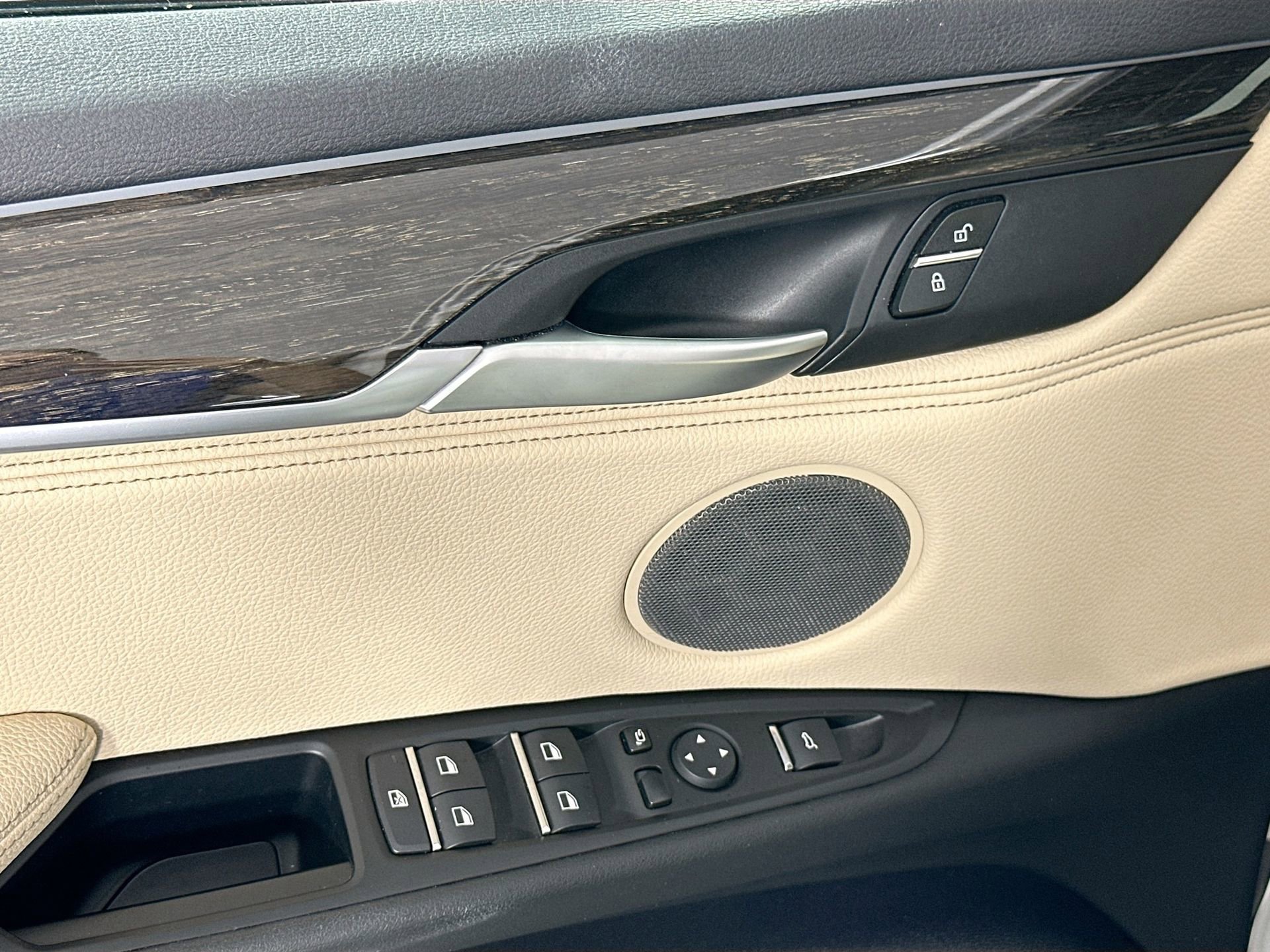 Used 2018 BMW X5 xDrive35i image 18