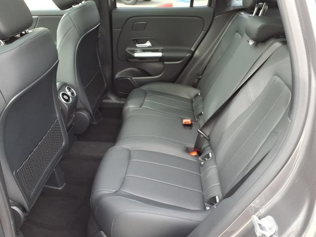 New 2026 Mercedes-Benz GLA 250 4MATIC image 18