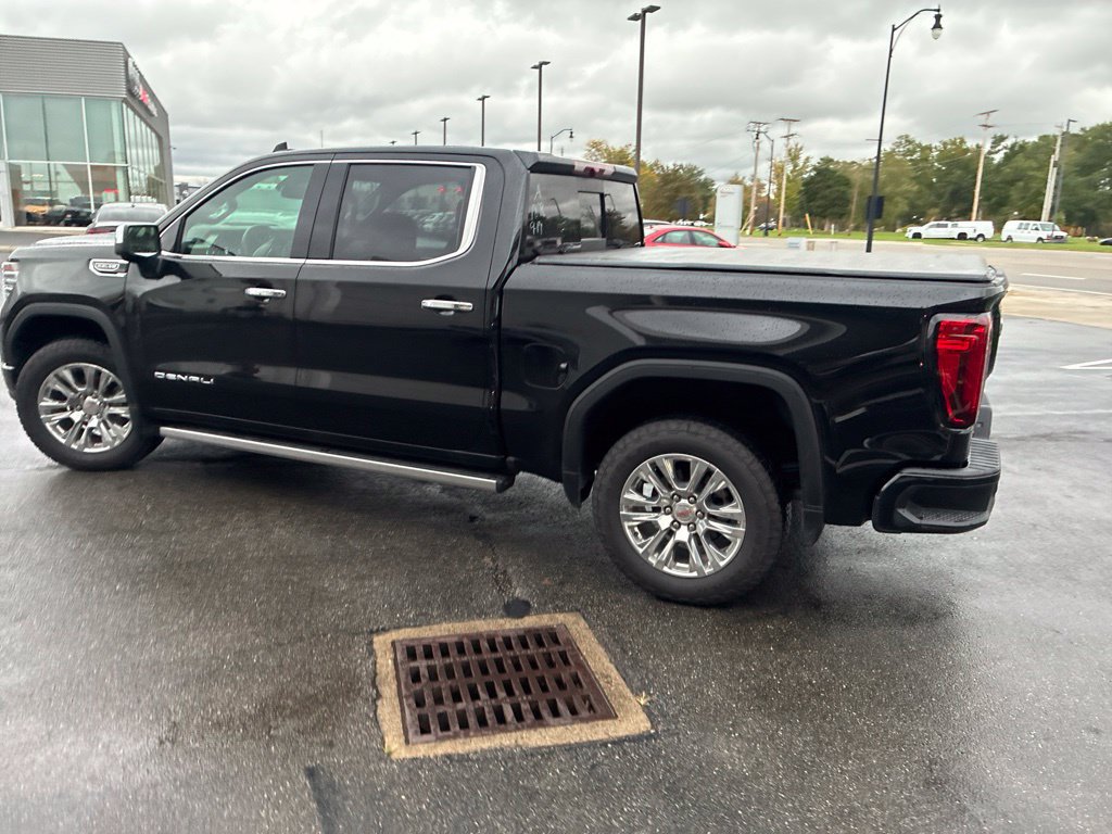 Used 2026 GMC Sierra 1500 Denali AWD/4WD image 8