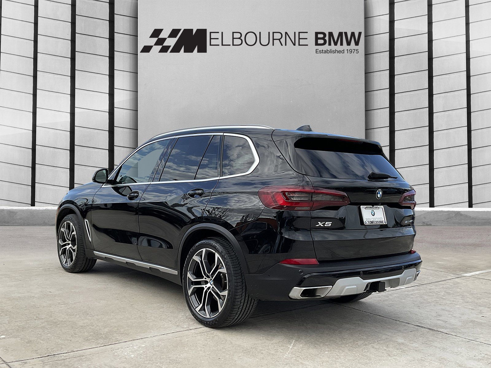 Certified 2023 BMW X5 sDrive40i image 5
