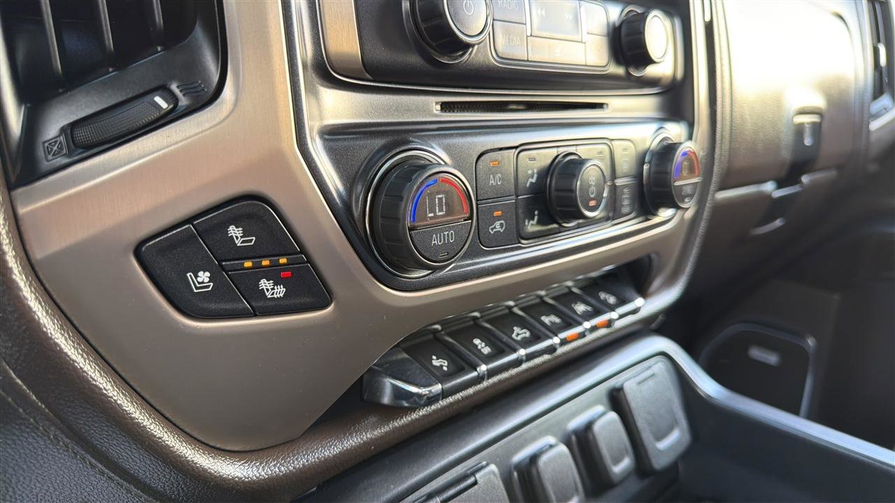 Used 2016 GMC Sierra 1500 Denali w/ Enhanced Driver Alert Package image 26