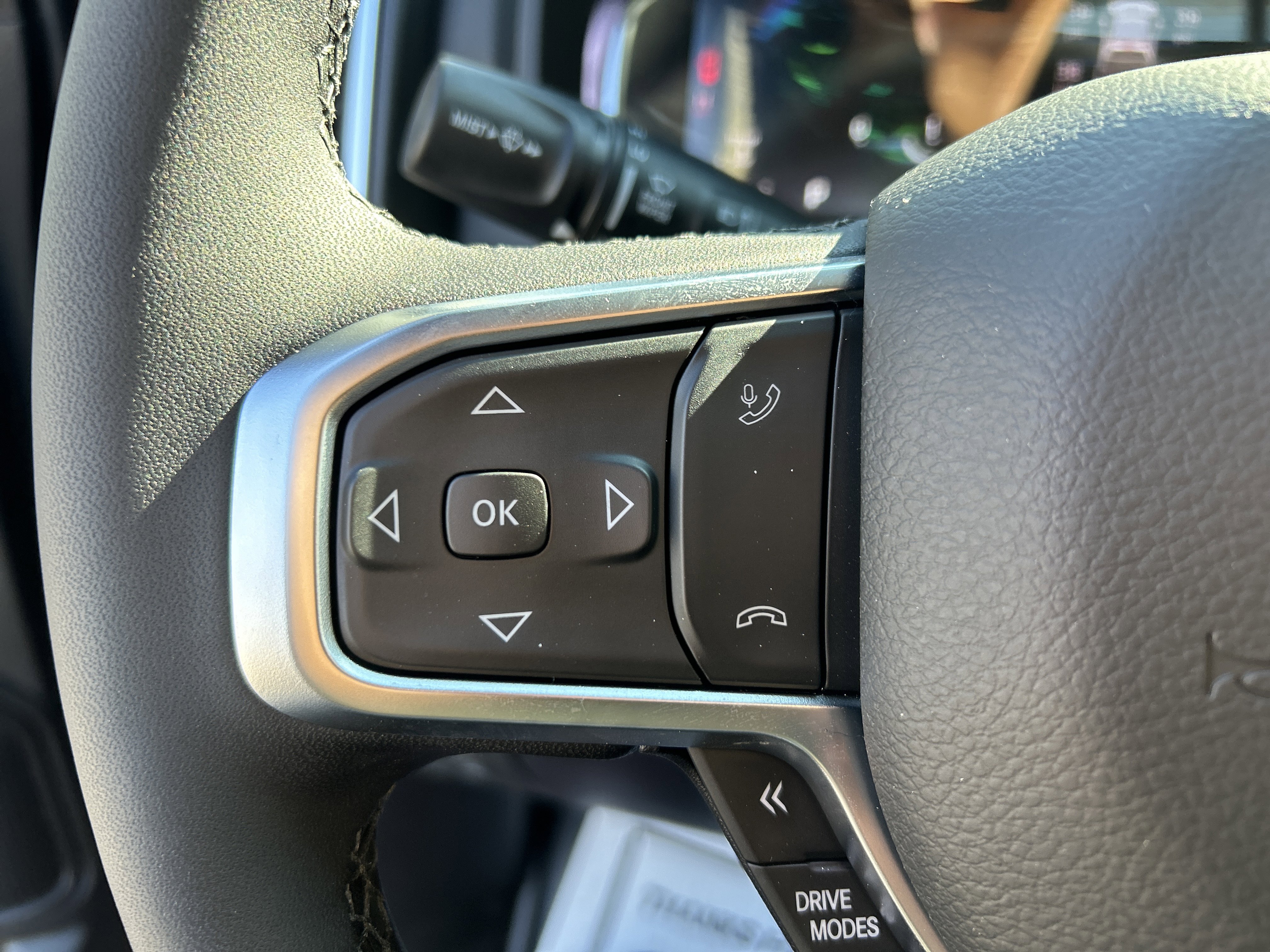 New 2026 RAM 1500 4x4 Crew Cab image 15