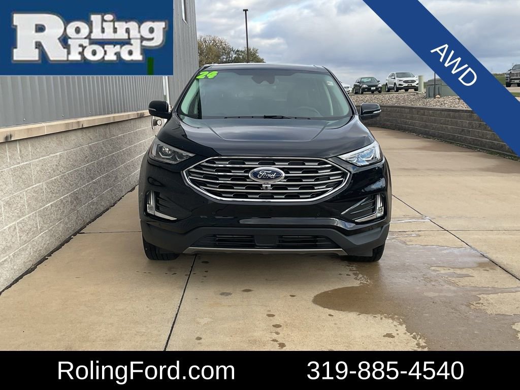 Used 2024 Ford Edge Titanium w/ Equipment Group 301A image 4