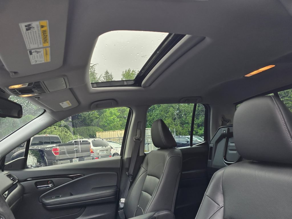 Used 2018 Honda Ridgeline RTL-E image 13