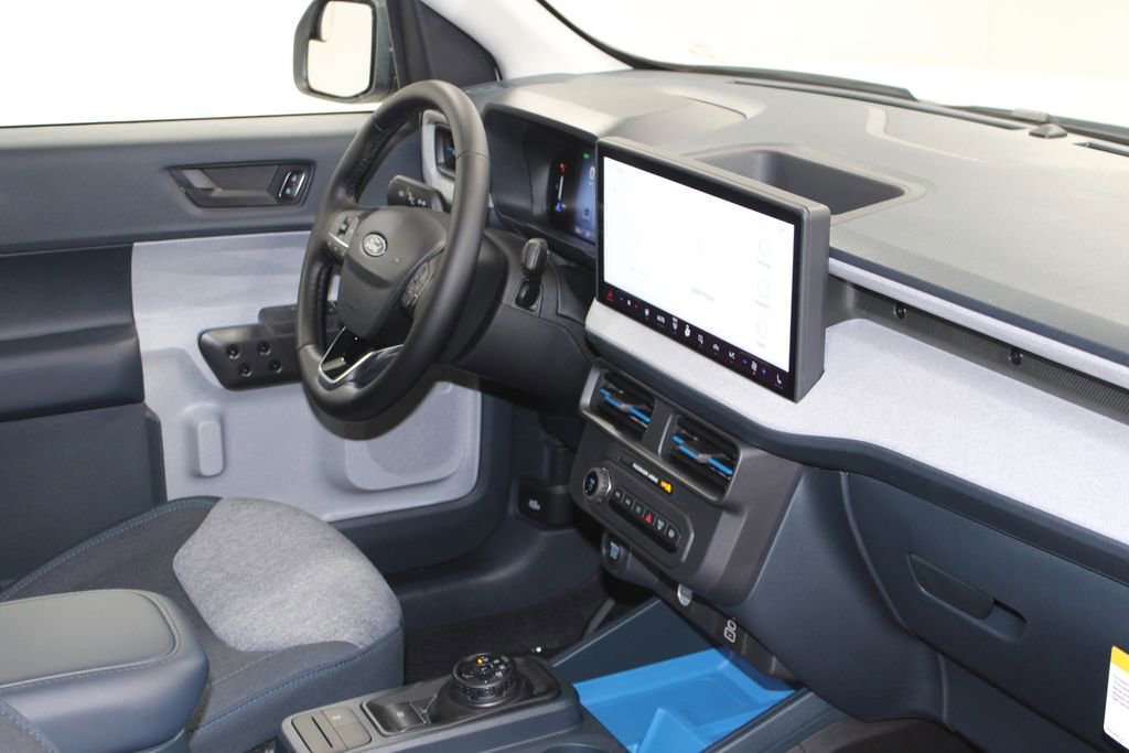 New 2025 Ford Maverick XLT w/ Equipment Group 301A image 28