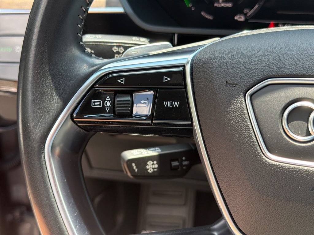 Used 2019 Audi e-tron Premium Plus AWD/4WD image 25