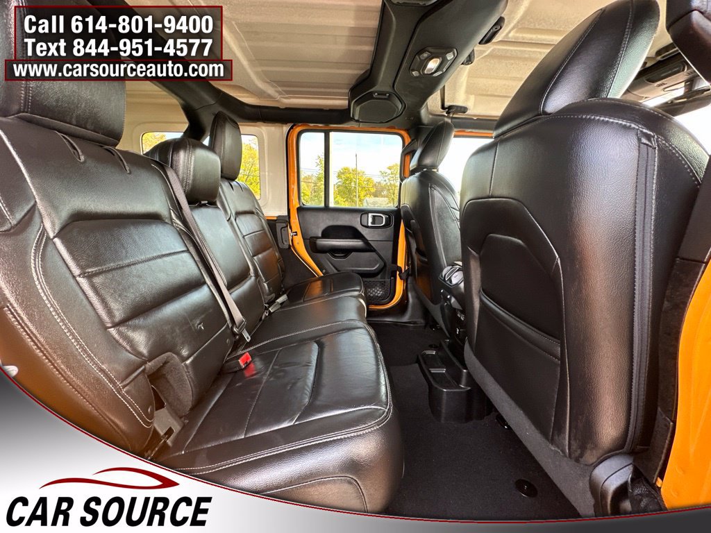 Used 2018 Jeep Wrangler Unlimited Sahara w/ Uconnect 4C Nav & Sound Group AWD/4WD image 29