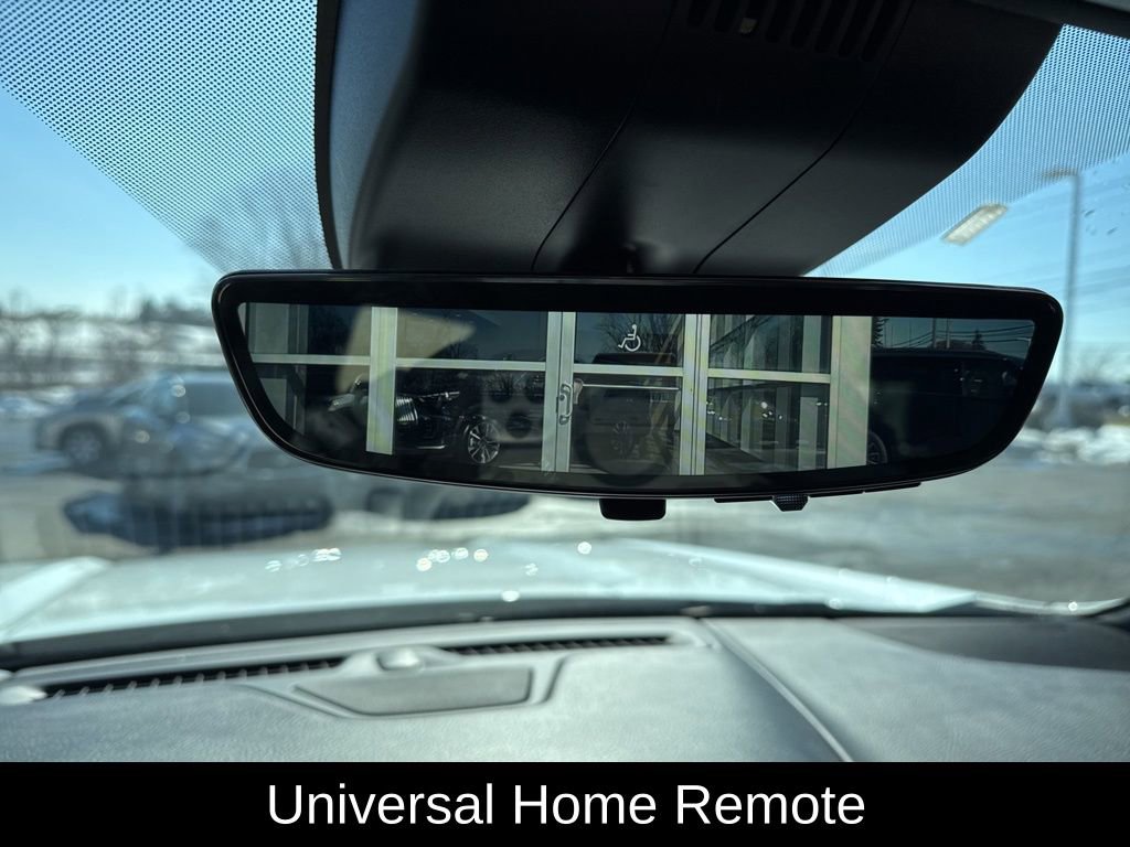 Used 2024 GMC Yukon Denali Ultimate image 17