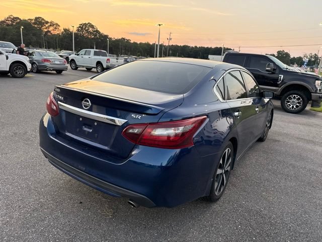 Used 2018 Nissan Altima 2.5 SR FWD image 13