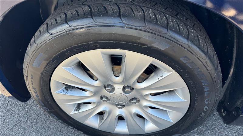 Used 2014 Chrysler 200 LX FWD image 26