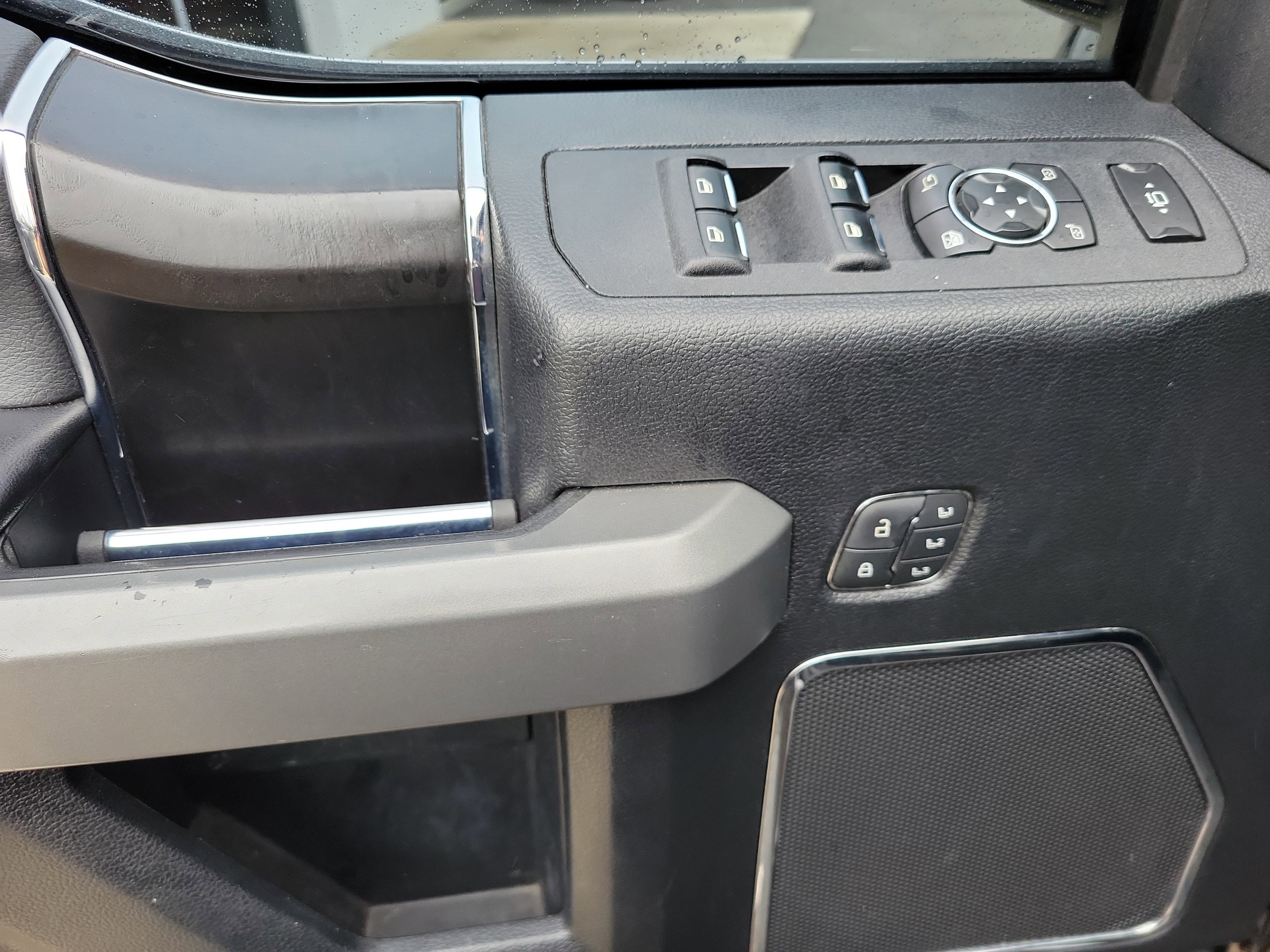 Used 2019 Ford F250 Platinum image 16