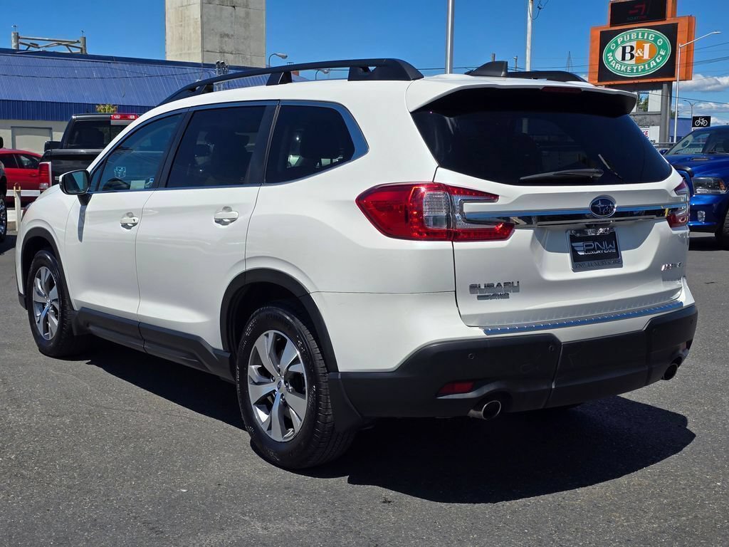 Used 2023 Subaru Ascent Premium w/ Convenience Package AWD/4WD image 8
