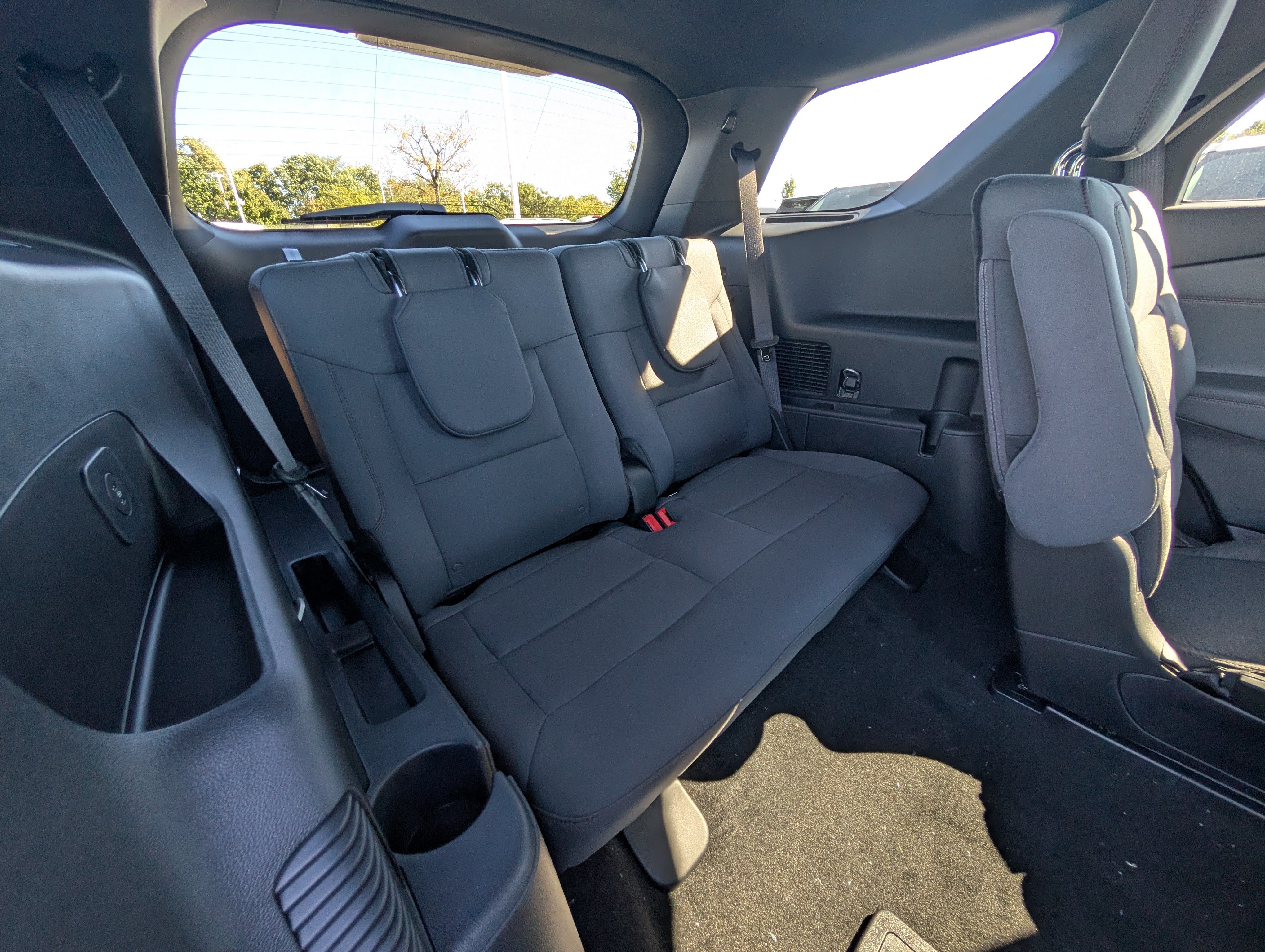 New 2027 Ford Explorer Active AWD/4WD image 8