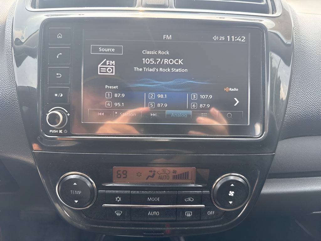 Used 2024 Mitsubishi Mirage ES FWD image 17