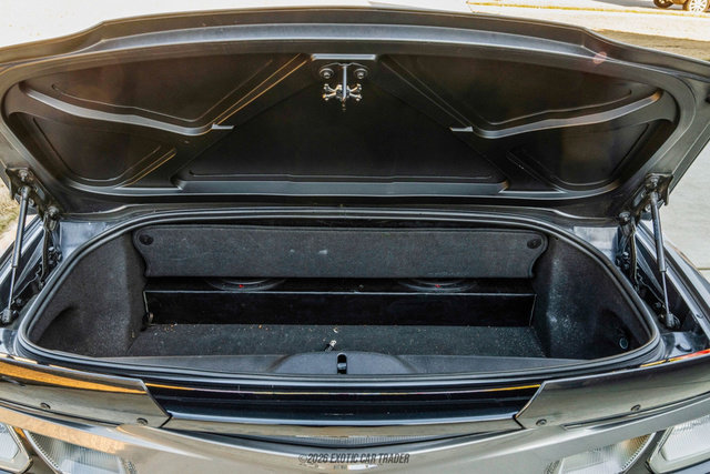 Used 2016 Chevrolet Corvette Z06 w/ 3LZ Preferred Equipment Group image 95