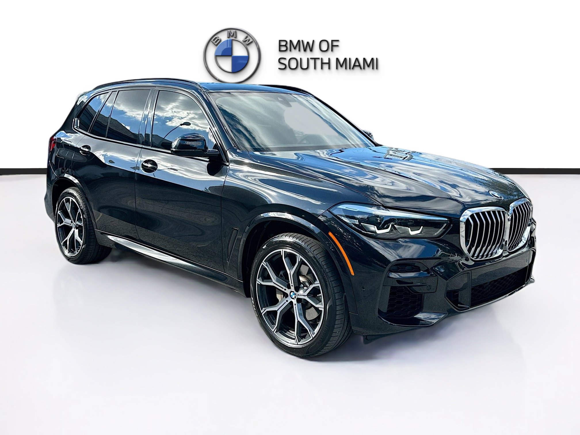 Certified 2023 BMW X5 sDrive40i w/ M Sport Package image 1
