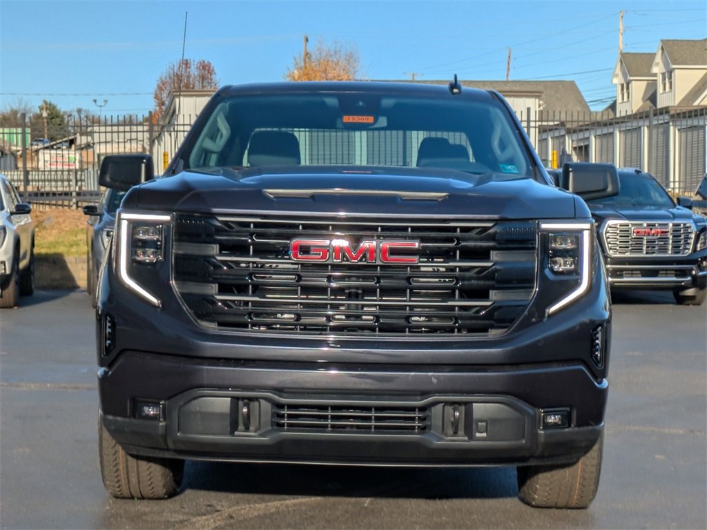 New 2026 GMC Sierra 1500 Elevation image 2