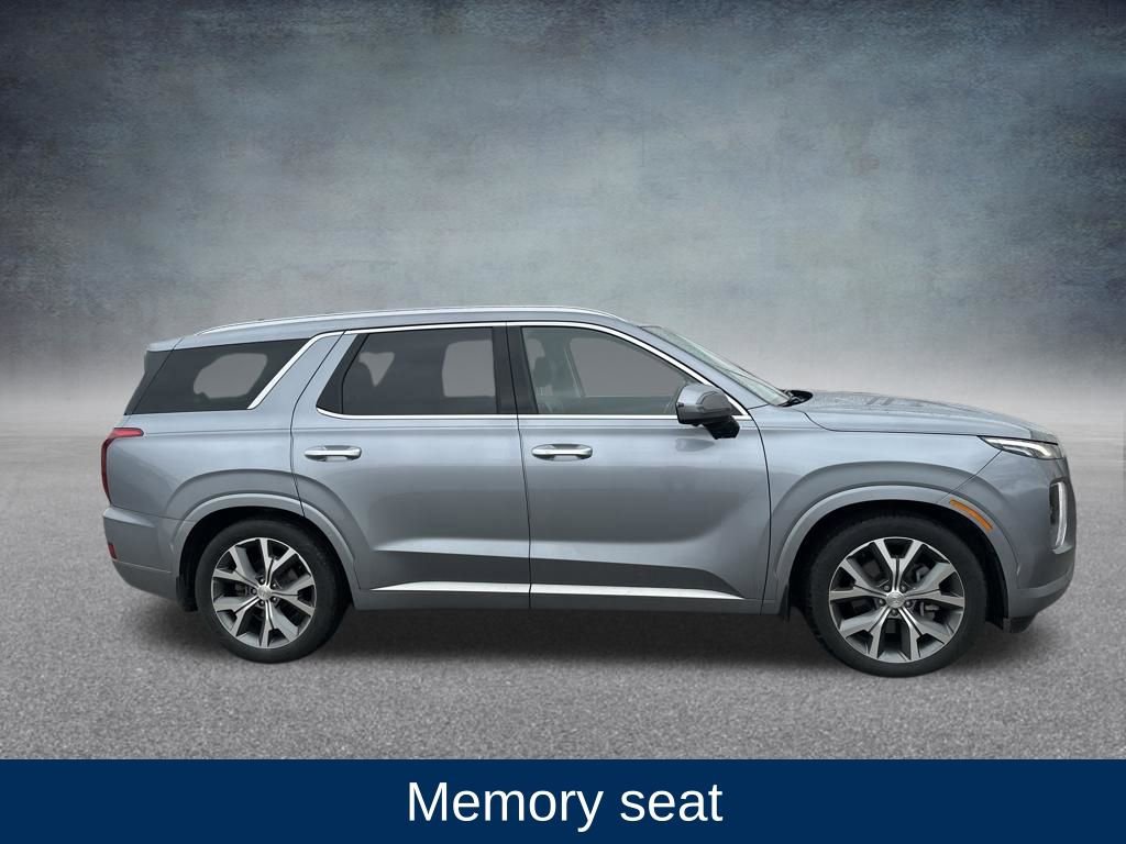 Used 2021 Hyundai Palisade Limited w/ Winter Package image 7
