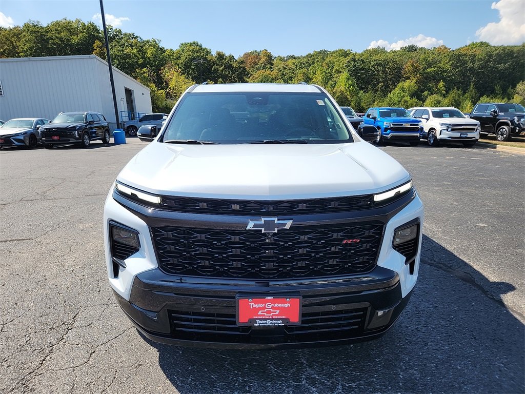 New 2026 Chevrolet Traverse RS image 3