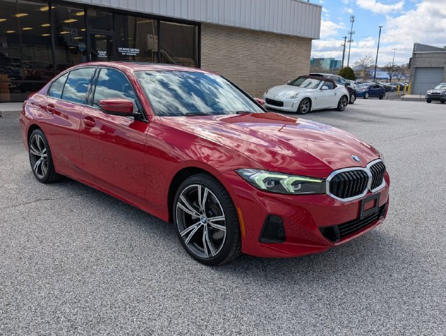 Used 2023 BMW 330i xDrive Sedan w/ Premium Package AWD/4WD image 7