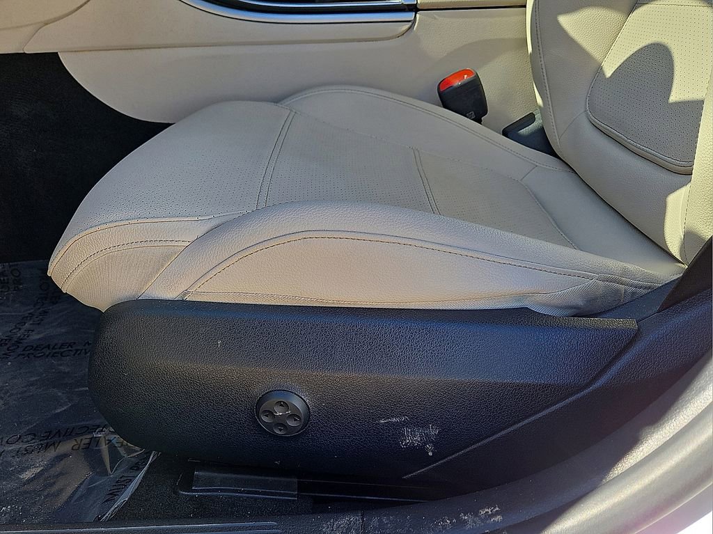 Used 2024 Mercedes-Benz C 300 Sedan image 23