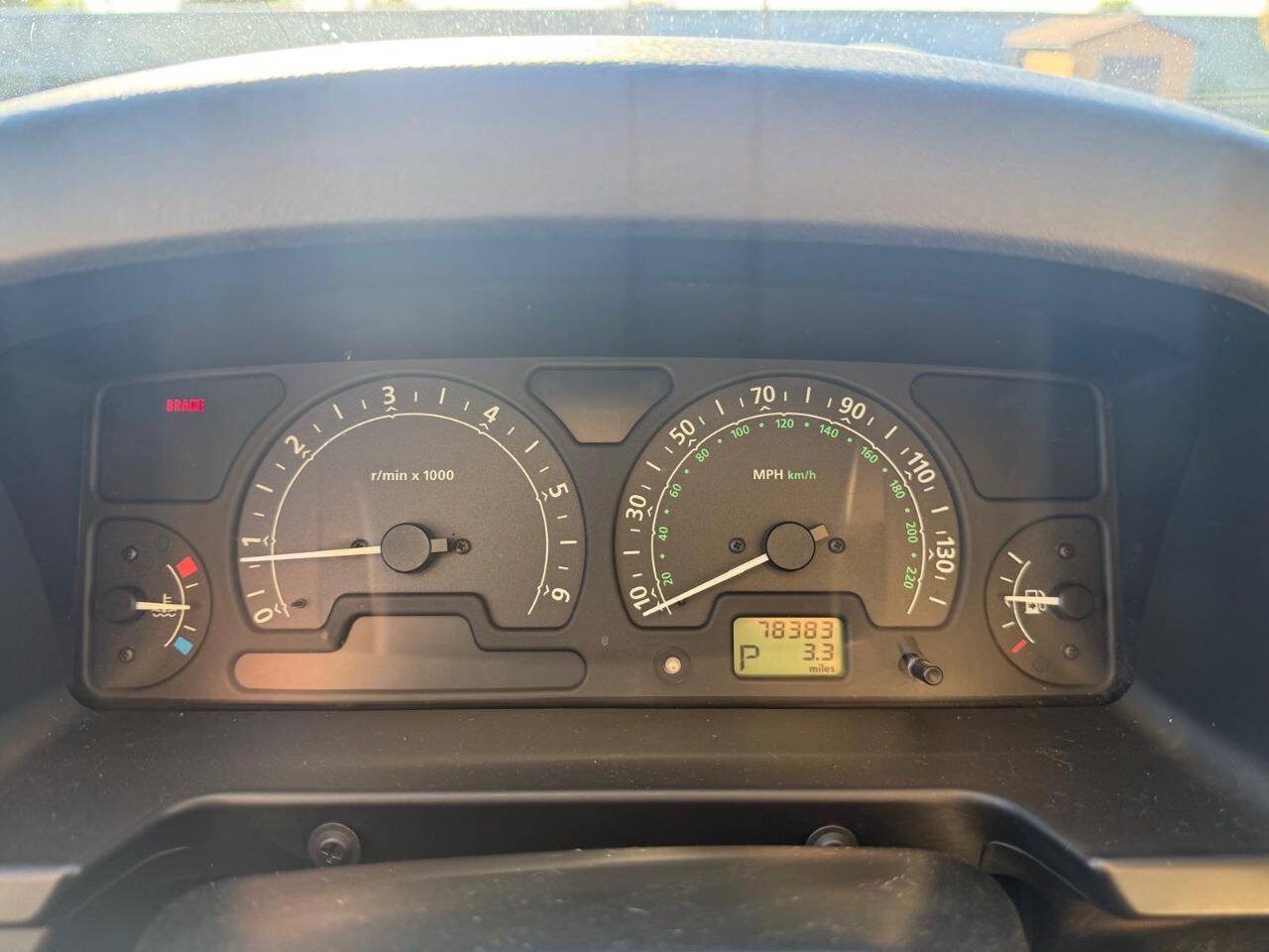 Used 2004 Land Rover Discovery SE AWD/4WD image 13