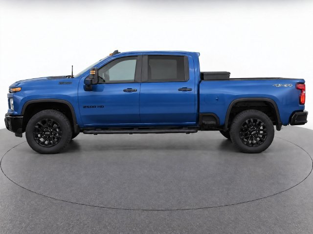 Used 2025 Chevrolet Silverado 2500 Custom w/ Custom Value Package AWD/4WD image 8