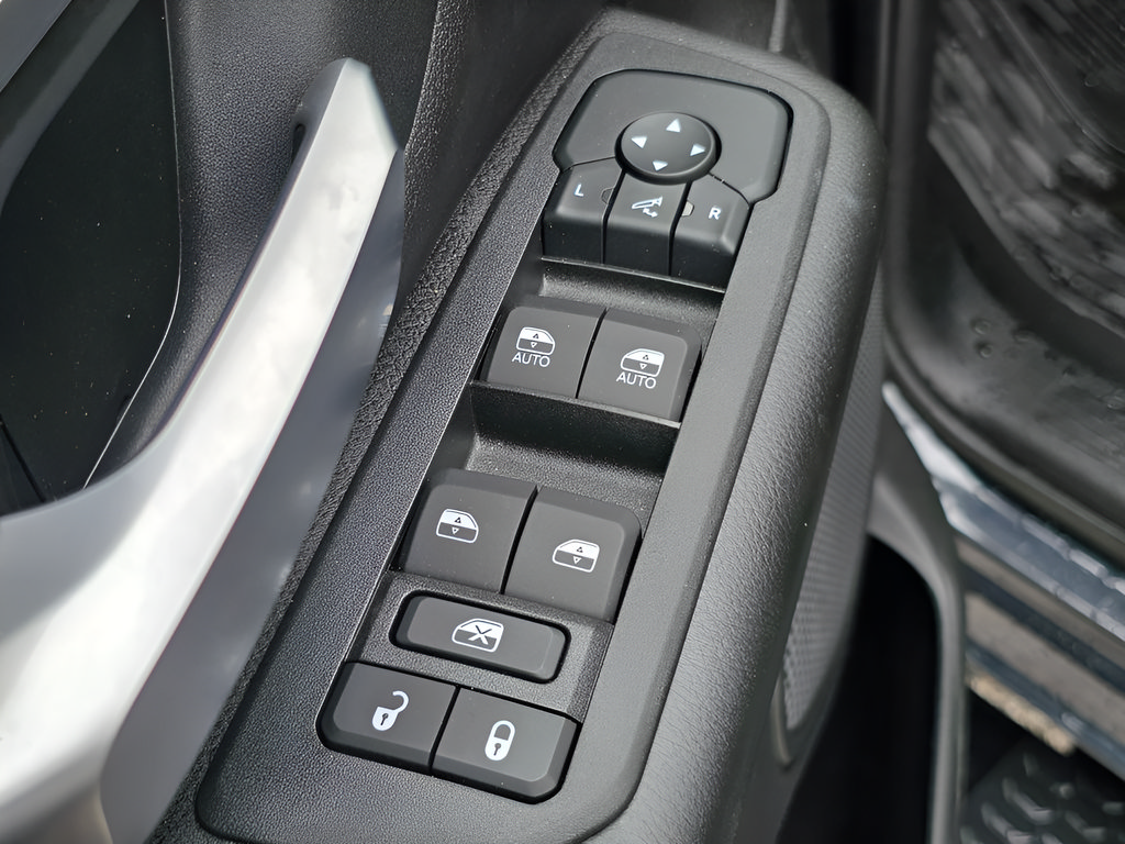 Used 2026 RAM 1500 Big Horn AWD/4WD image 17