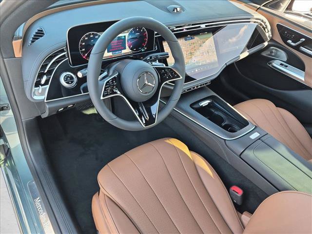 New 2026 Mercedes-Benz E 450 4MATIC Sedan image 3
