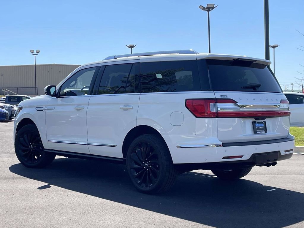 Used 2020 Lincoln Navigator Reserve w/ Equipment Group 208A Reserve AWD/4WD image 5
