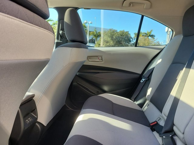 Used 2023 Toyota Corolla LE image 14
