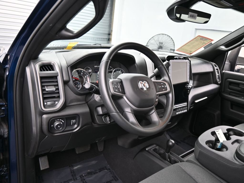Used 2024 RAM 3500 Tradesman image 10