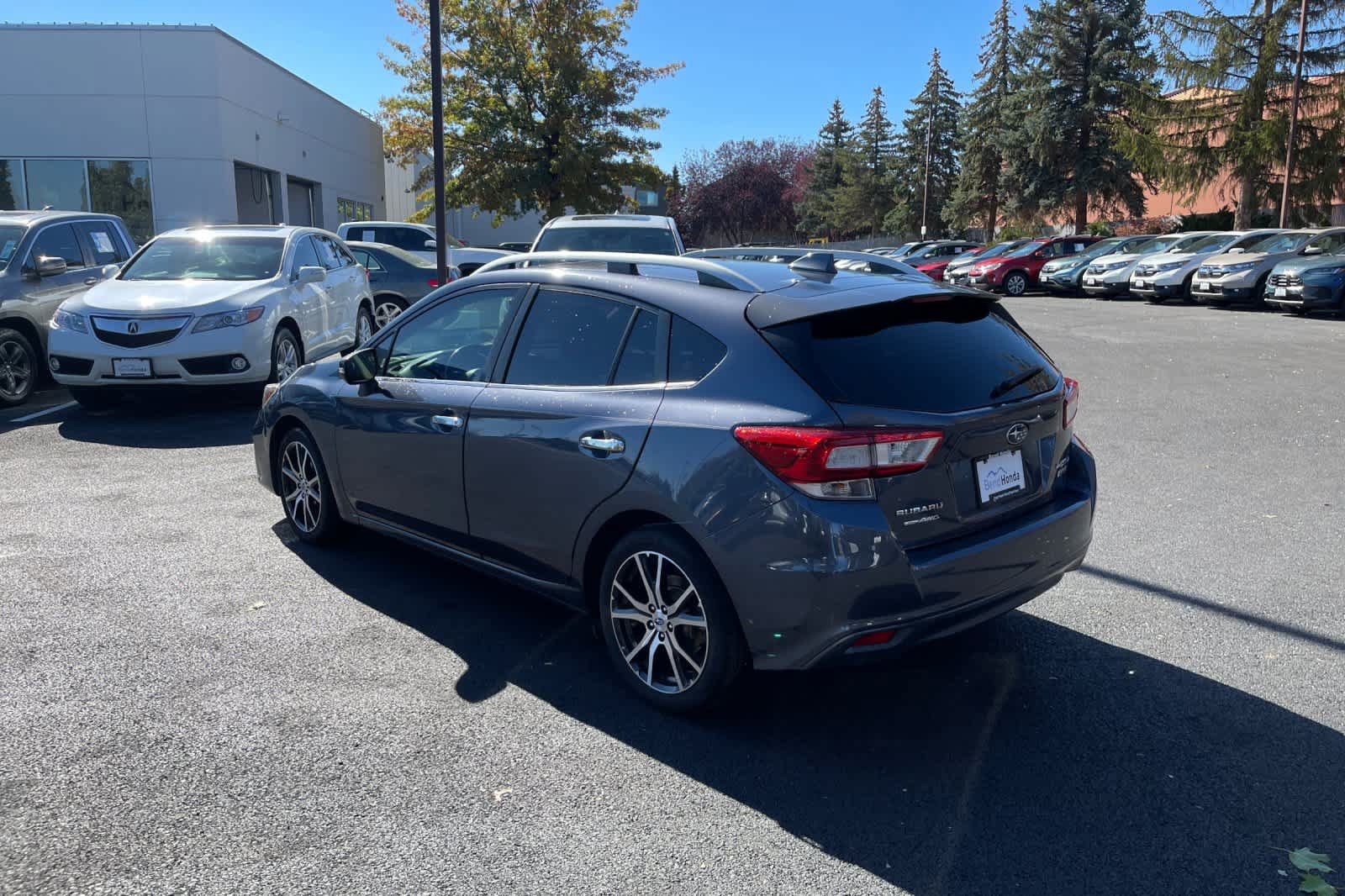 Used 2017 Subaru Impreza 2.0i Limited AWD/4WD image 3