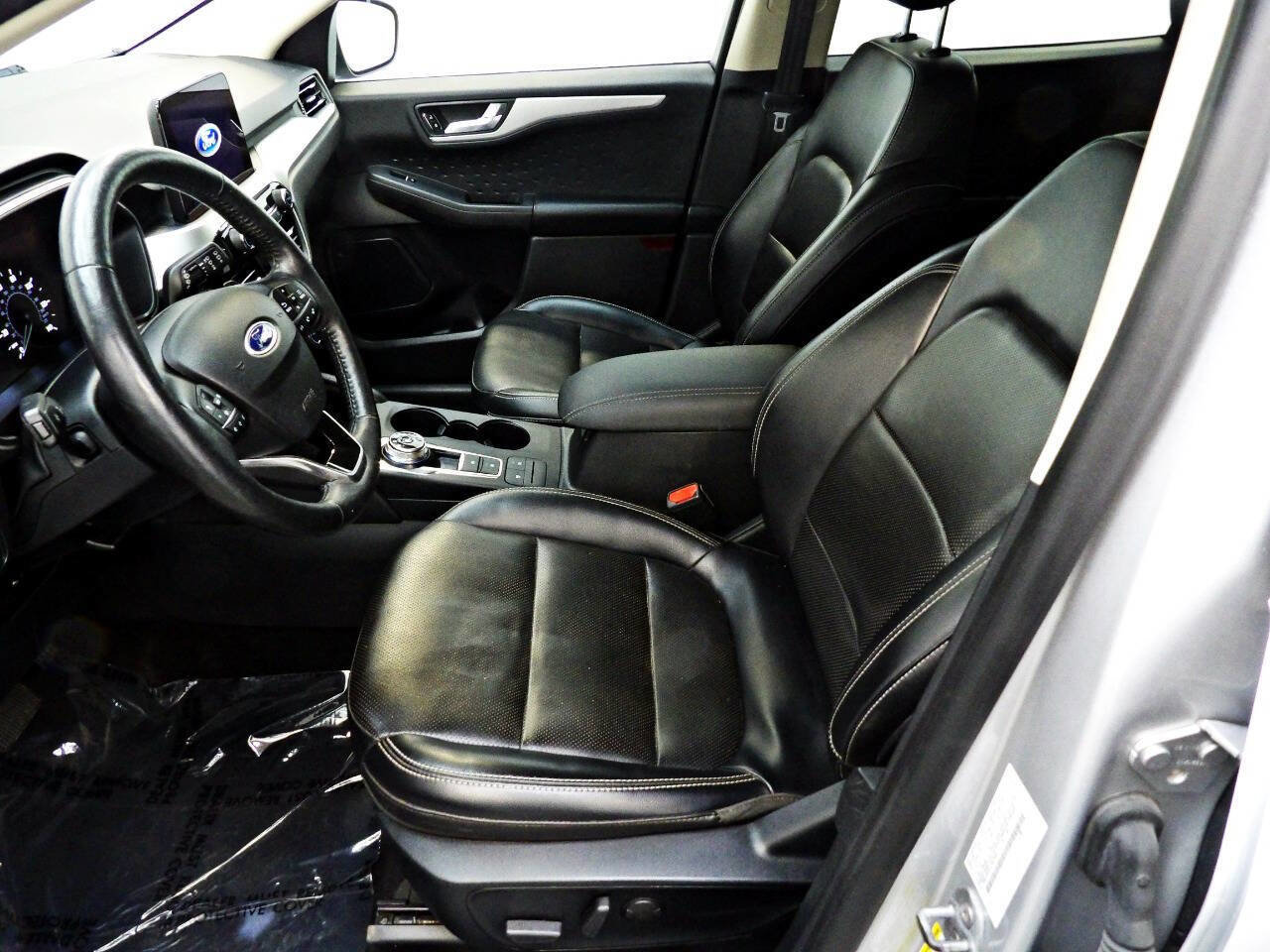 Used 2020 Ford Escape SEL image 8