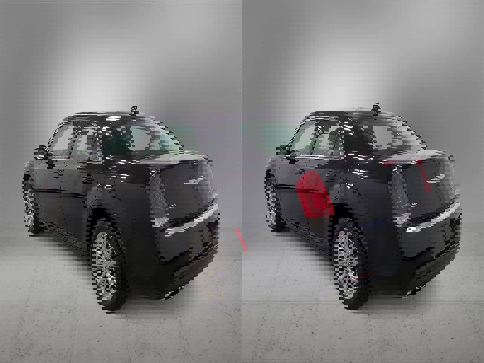 Certified 2023 Chrysler 300 Touring image 6